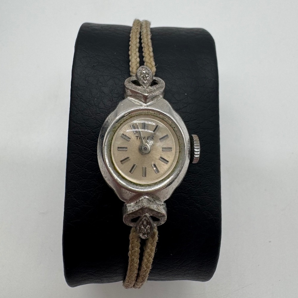 Vintage Timex Manual Wind Cocktail Watch Silver Tone Cord Strap Petite 16mm